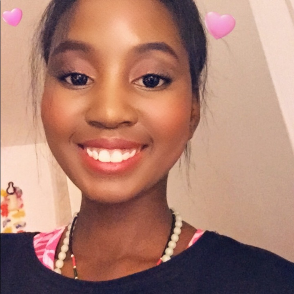 Meet your Posher, Maria